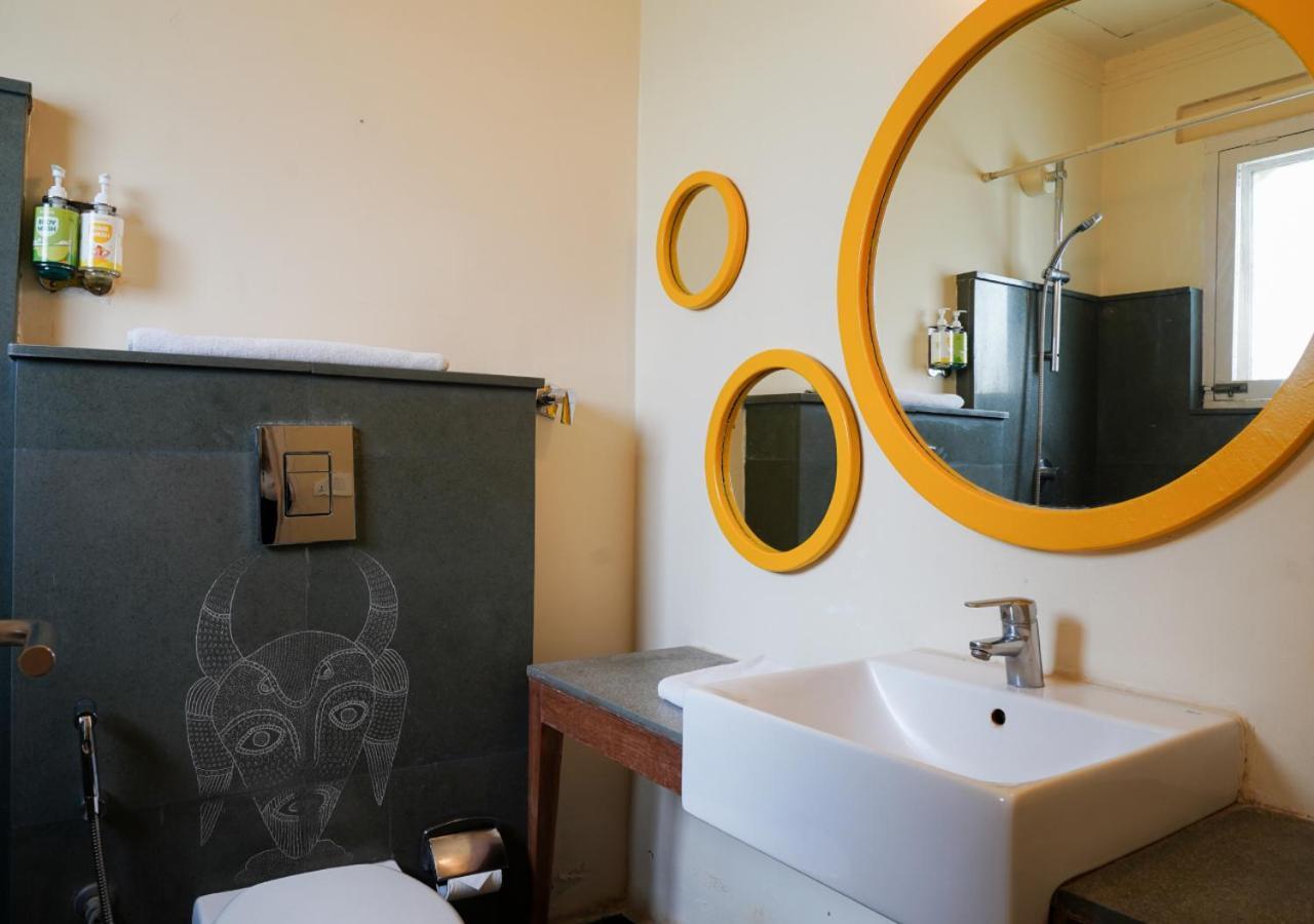 Bloom Boutique L Signature Towers Гургаон Екстериор снимка